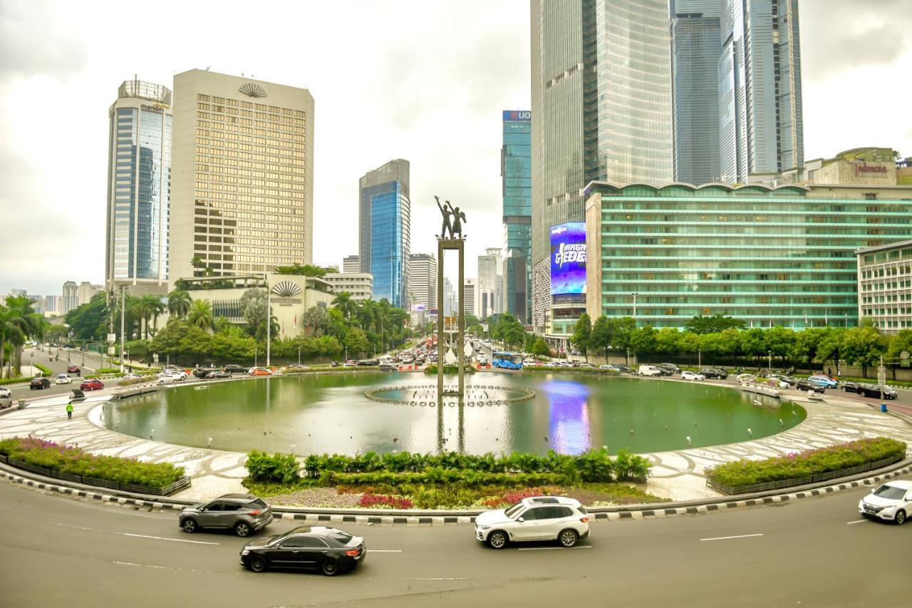 Ashley Tanah Abang Hotel Jakarta Exterior photo